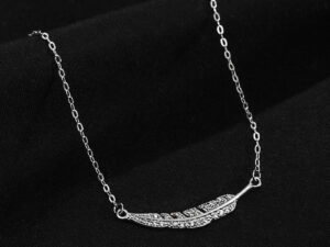 Feather Glow – Halskæde