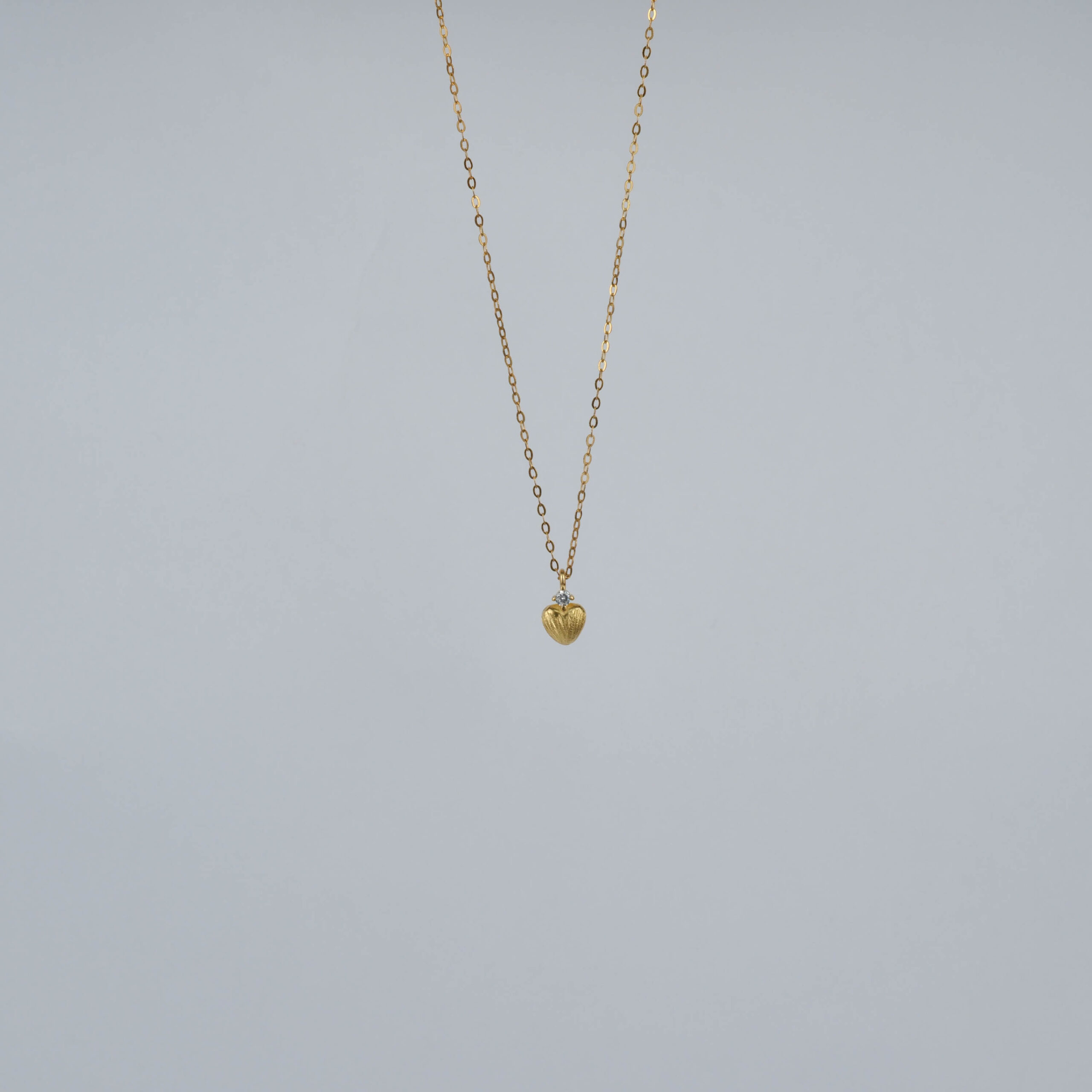 Amora Sacred - Billede 3