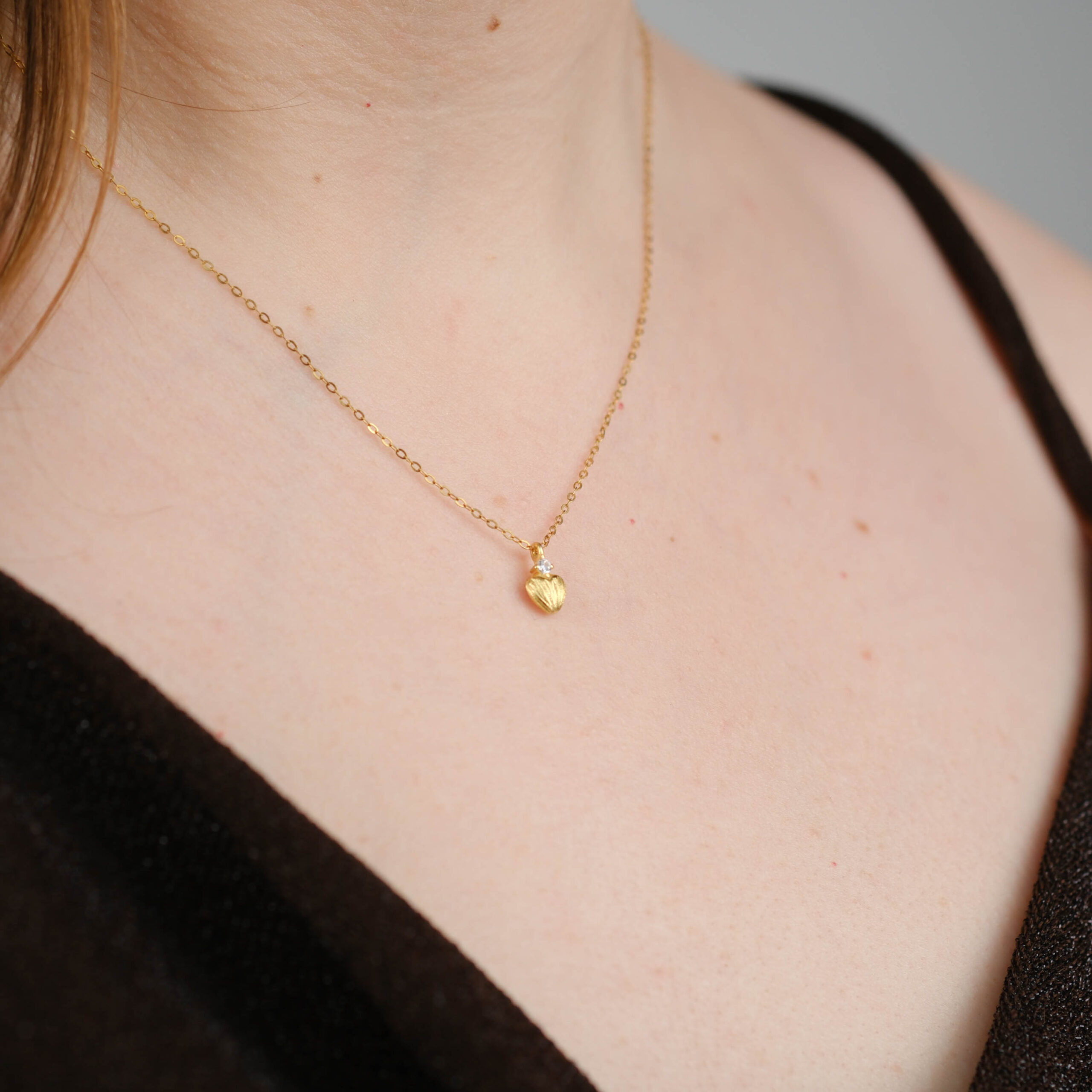 Amora Sacred - Billede 9