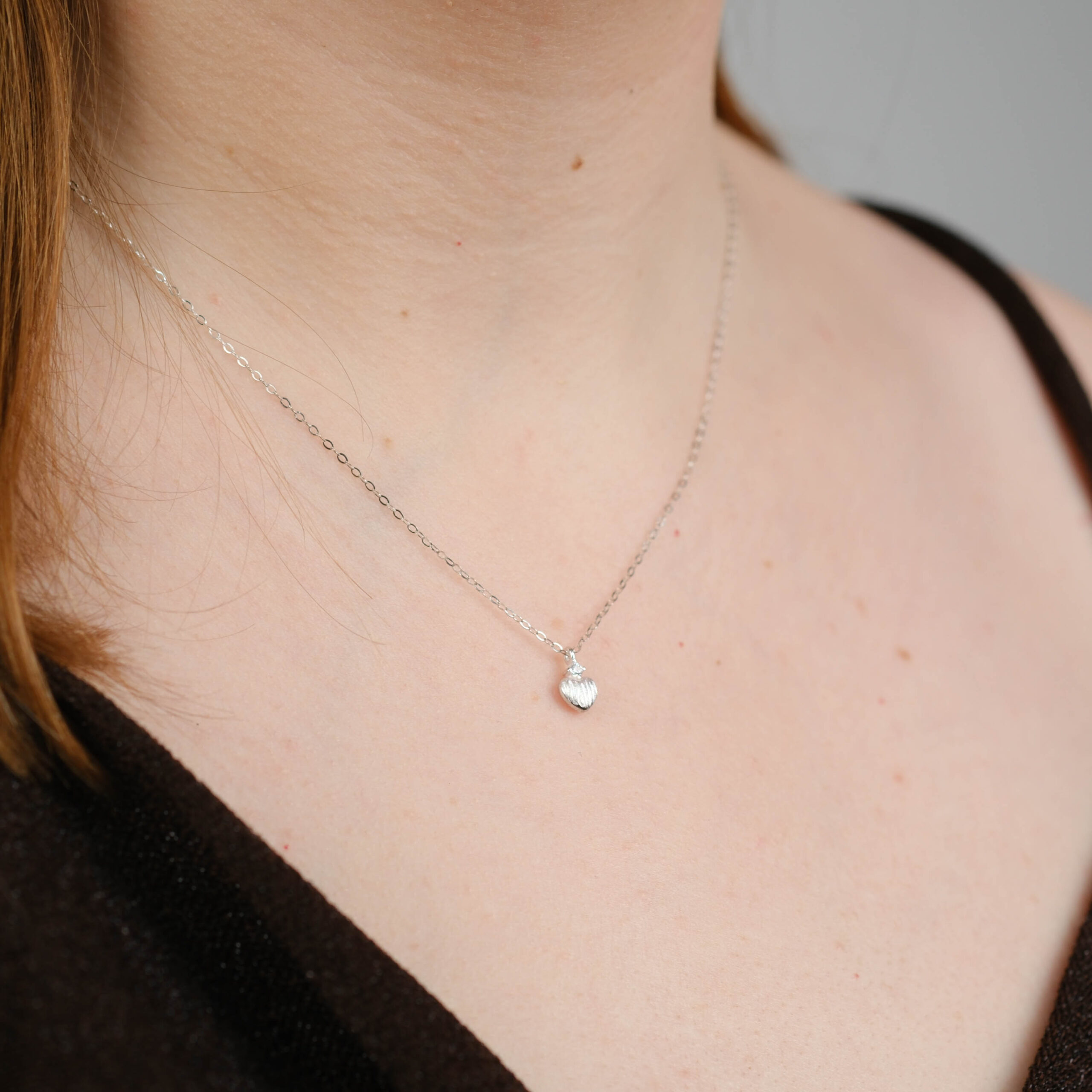 Amora Sacred - Billede 8