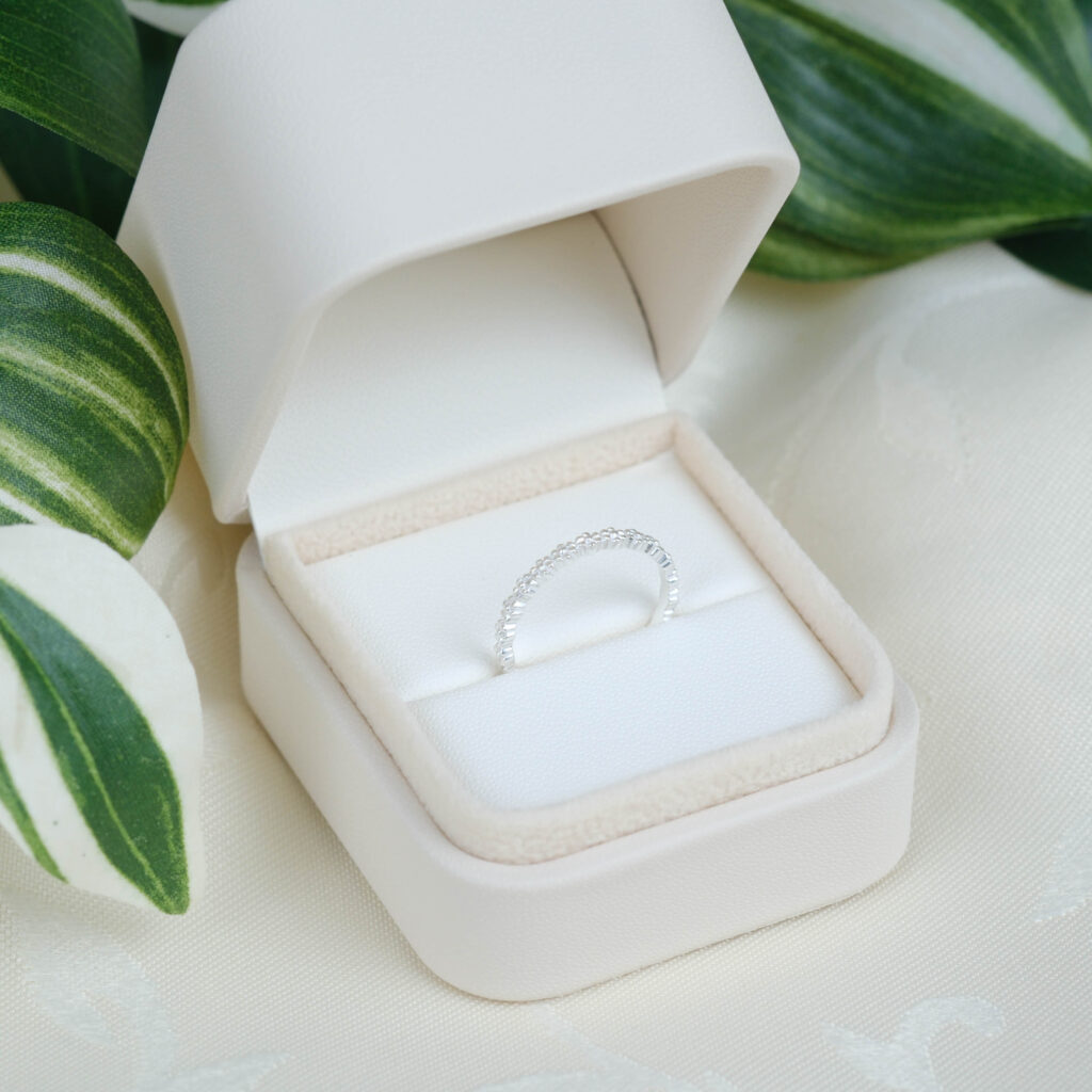 Sølv ring – Eternal Loop i 925 sterlingsølv fra Ginny De Luxe