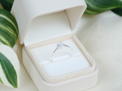Sølv ring – Radiant Square i 925 sterlingsølv fra Ginny De Luxe