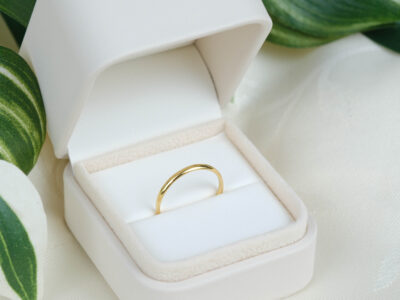 Forgyldt ring – Elysian Band i 925 sterlingsølv fra Ginny De Luxe