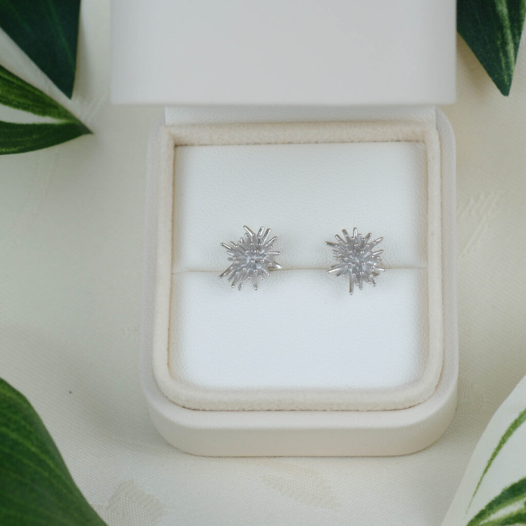 Sølv øreringe – Starburst Studs i 925 sterlingsølv fra Ginny De Luxe