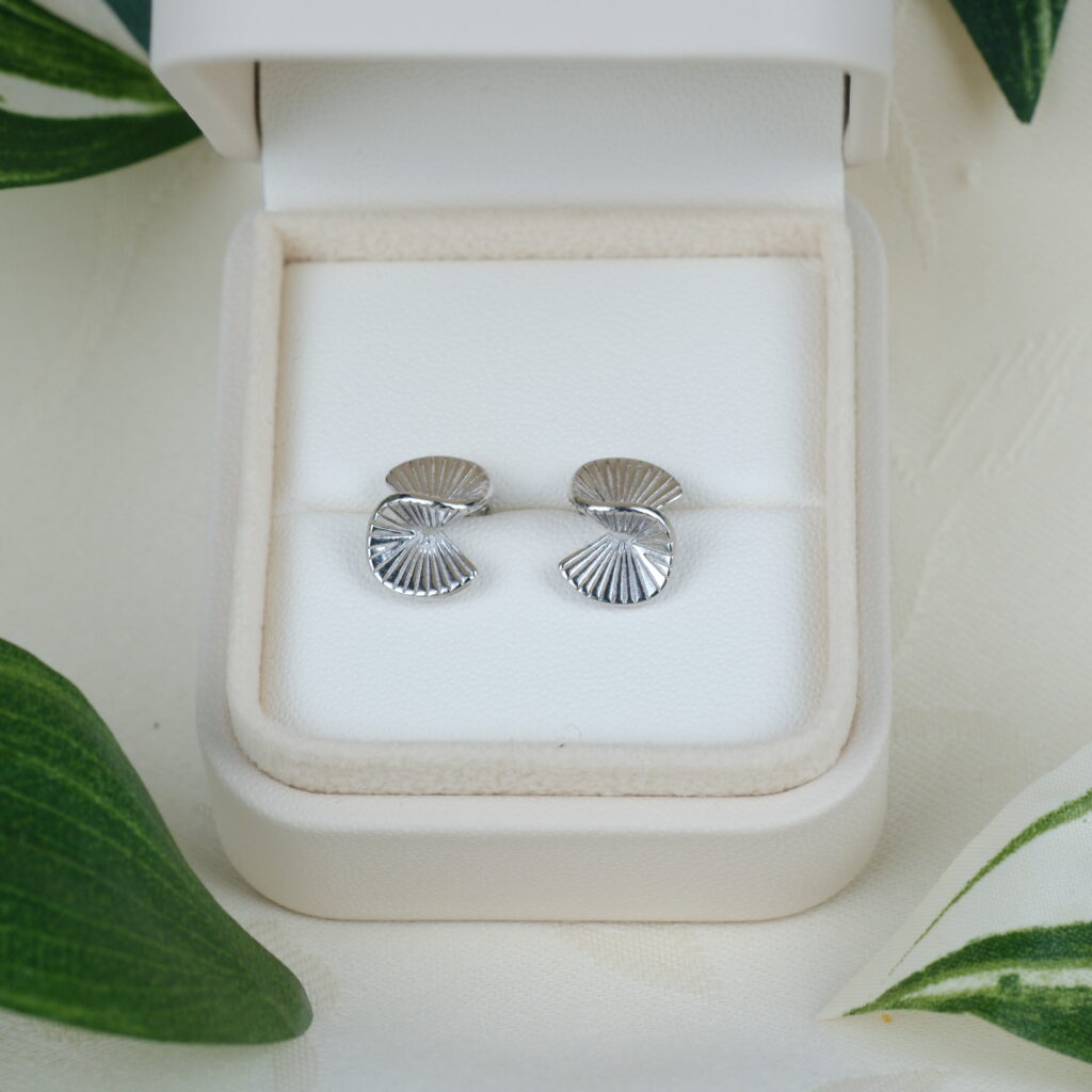 Forgyldt øreringe – Fan Earrings i 925 sterlingsølv fra Ginny De Luxe