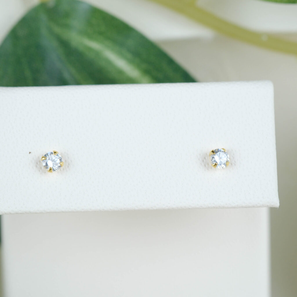 Forgyldt øreringe – Simplicity Studs i 925 sterlingsølv fra Ginny De Luxe